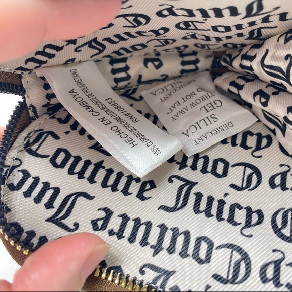 Juicy Couture Heart Shaped Wallet Wristlet Coin Pouch - Picture 7 of 8